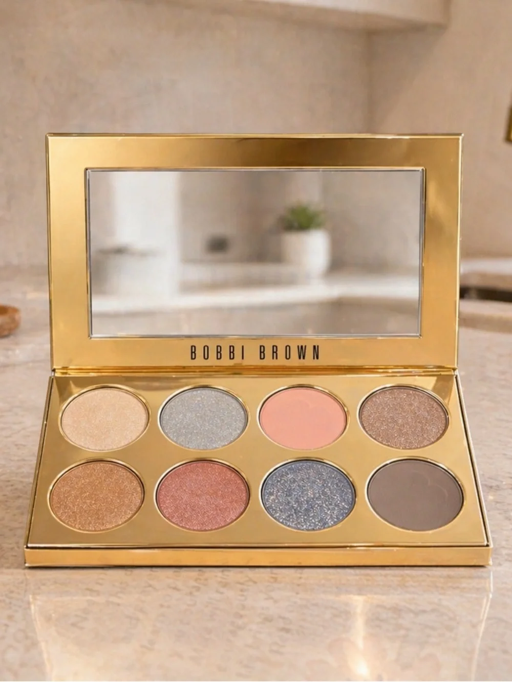✨ ✨ Bobbi Brown Starlight Crystal Eyeshadow Palette – Limited Edition ✨